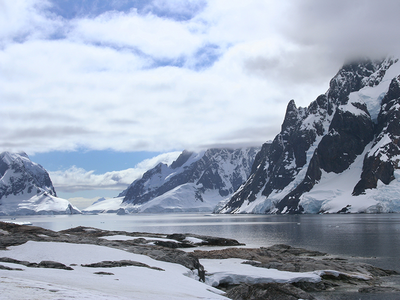 Antarctica-Suenson-Taylor-022